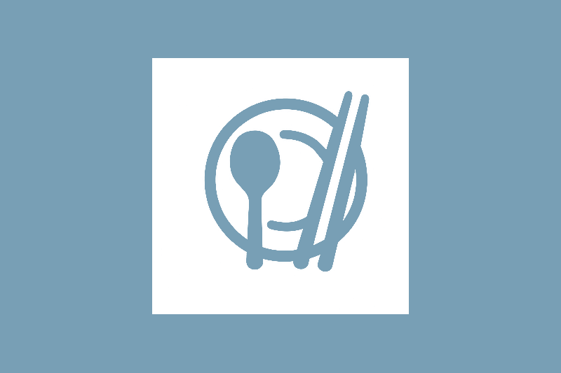 plate and utensils